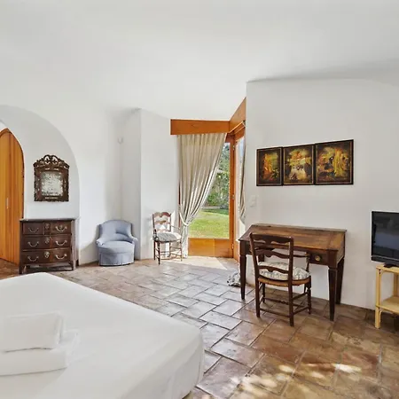 Entire 5 Bedrooms With Pool *