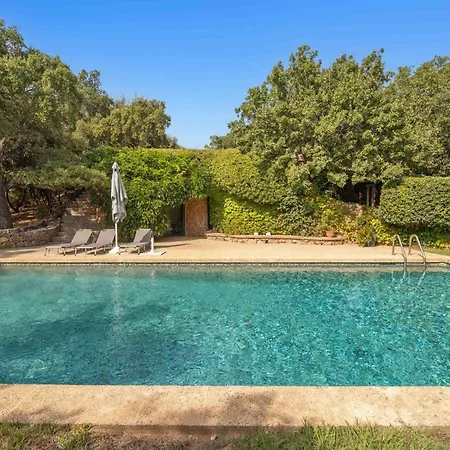 Entire 5 Bedrooms With Pool Guerre Vieille