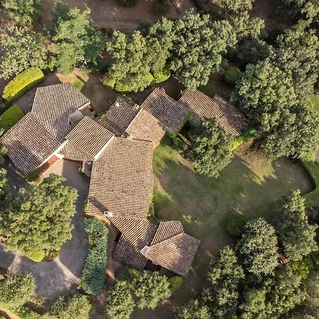 Entire 5 Bedrooms With Pool * Guerre Vieille